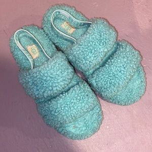 Platform UGG slipper slides